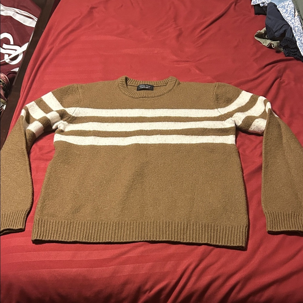 Zara Men's Tan and Cream Crewneck Sweater - Picture 1 of 5
